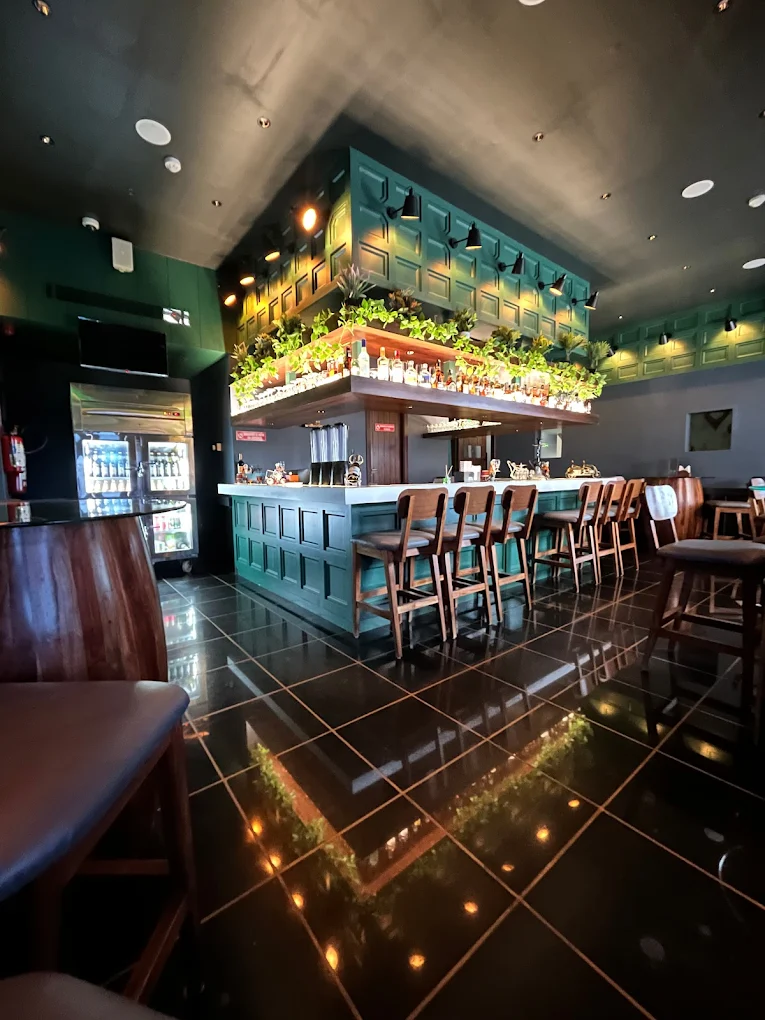 Hotel Bell Elite_bar.webp
